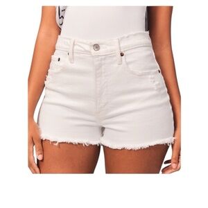 Abercrombie and Fitch women’s white Denim Shortie  Shorts | Size 26/2